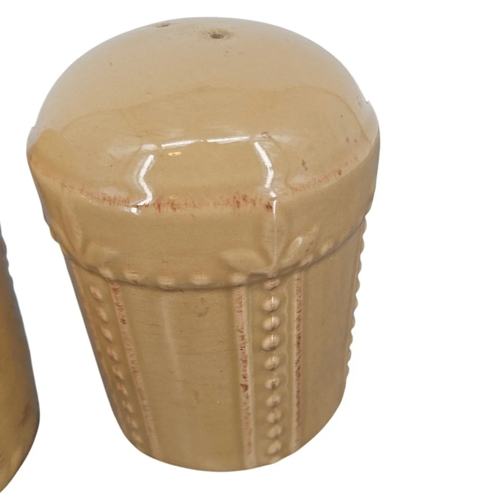 Signature‎ Ceramic Salt Pepper Shakers Rustic Farmhouse Kitchen Decor 2001 Olive